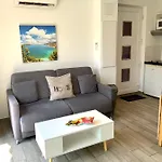 Sunny Studio - Magnan, Tramway-Proche Aeroport