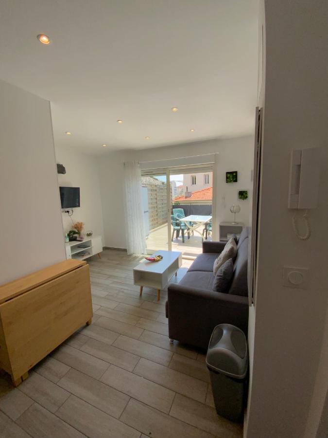 Sunny - Magnan, Tramway-proche Aeroport Appartement